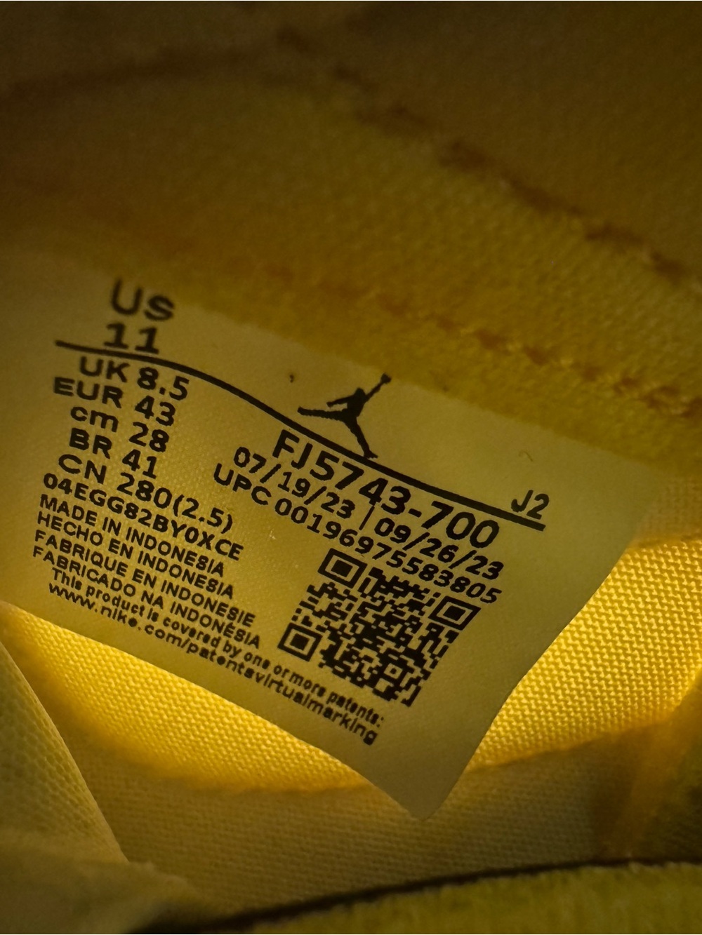 Nike Air Jordan 1 ZM Air CMFT 2 high top Yellow and Tan Suede Sneakers - Picture 11 of 12